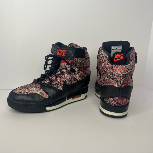 Women 8.5 Nike Liberty of London x Air Revolution Sky High Bourton Liberty Print - Picture 2 of 7